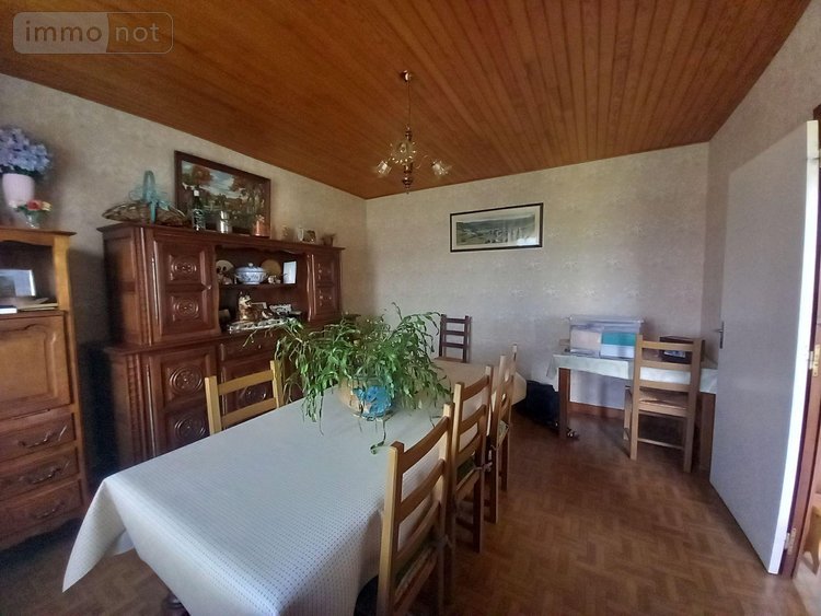 Maison a vendre Allanche 15160 Cantal 144 m2 6 pièces 123000 euros