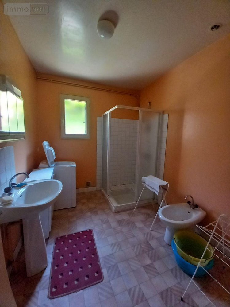 Maison a vendre Allanche 15160 Cantal 144 m2 6 pièces 123000 euros