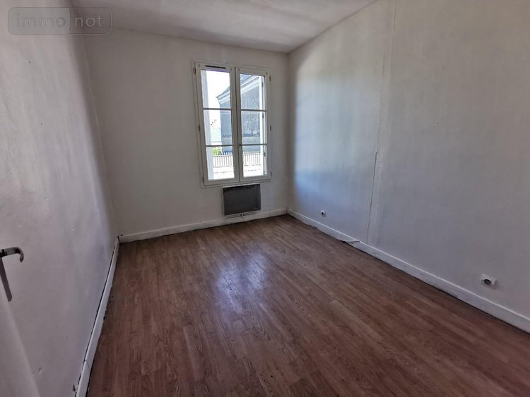 Maison a vendre Le Lude 72800 Sarthe 82 m2 4 pièces 44800 euros