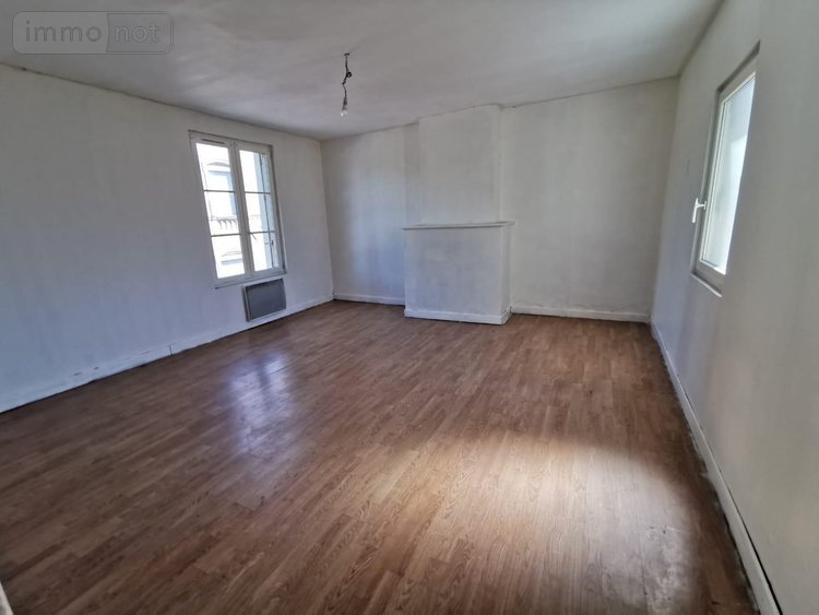 Maison a vendre Le Lude 72800 Sarthe 82 m2 4 pièces 44800 euros