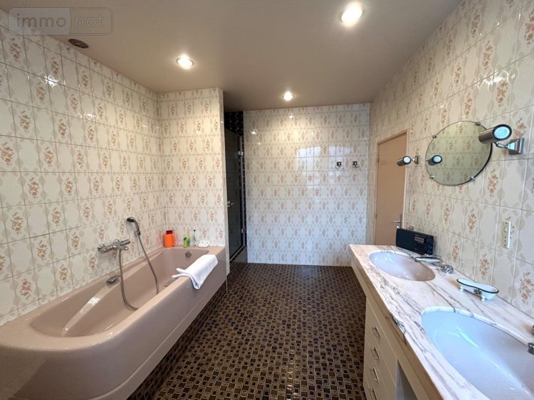 Maison a vendre Bergues 59380 Nord 211 m2 8 pièces 286800 euros