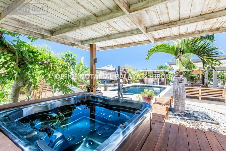 Maison a vendre Saint-Gilles-les-Bains 97434 Réunion 240 m2 8 pièces 1295000 euros