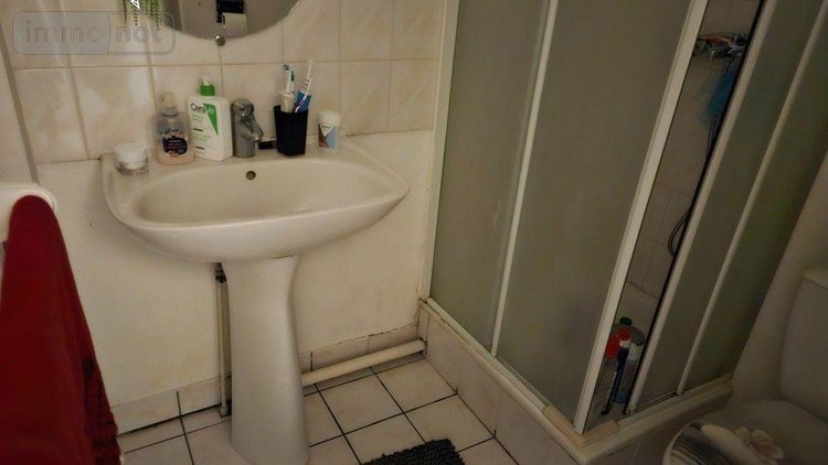 Immeuble a vendre La Suze-sur-Sarthe 72210 Sarthe 75 m2  110000 euros