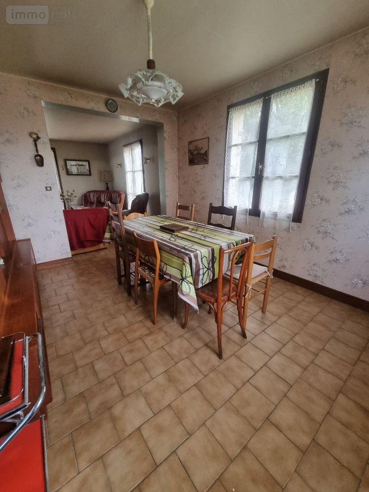 Maison a vendre Neuvy-Saint-Sépulchre 36230 Indre 166 m2 7 pièces 193000 euros