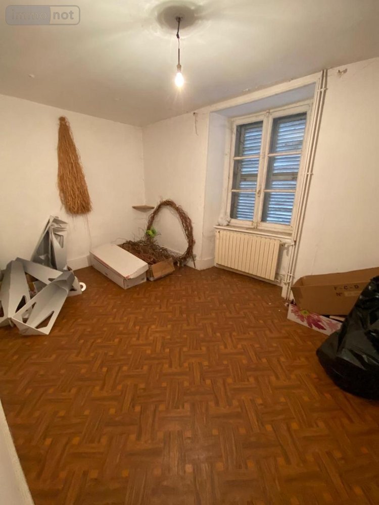 Immeuble a vendre Villersexel 70110 Haute-Saône 300 m2  117680 euros