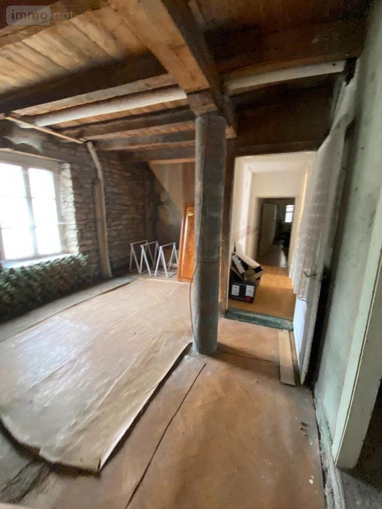 Immeuble a vendre Villersexel 70110 Haute-Saône 300 m2  117680 euros