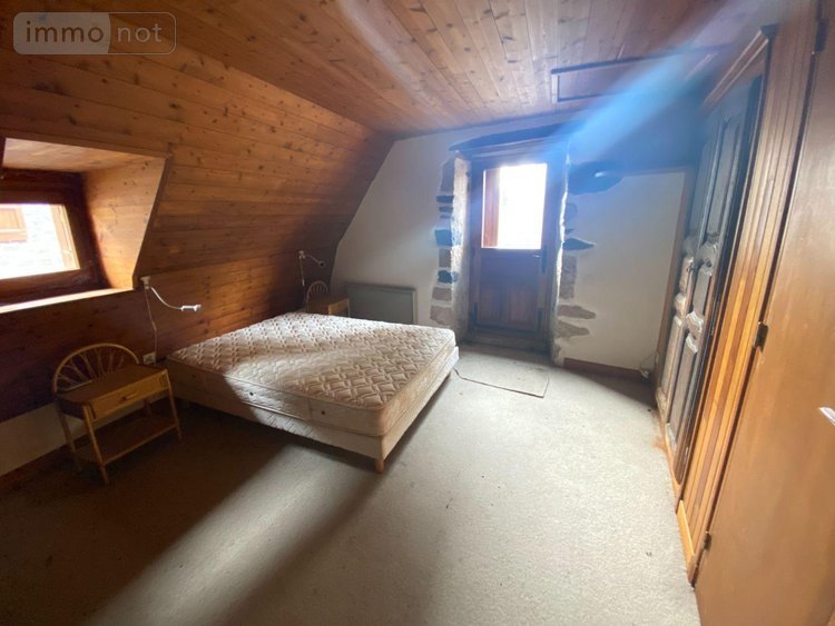 Maison a vendre Pleaux 15700 Cantal 70 m2  47700 euros