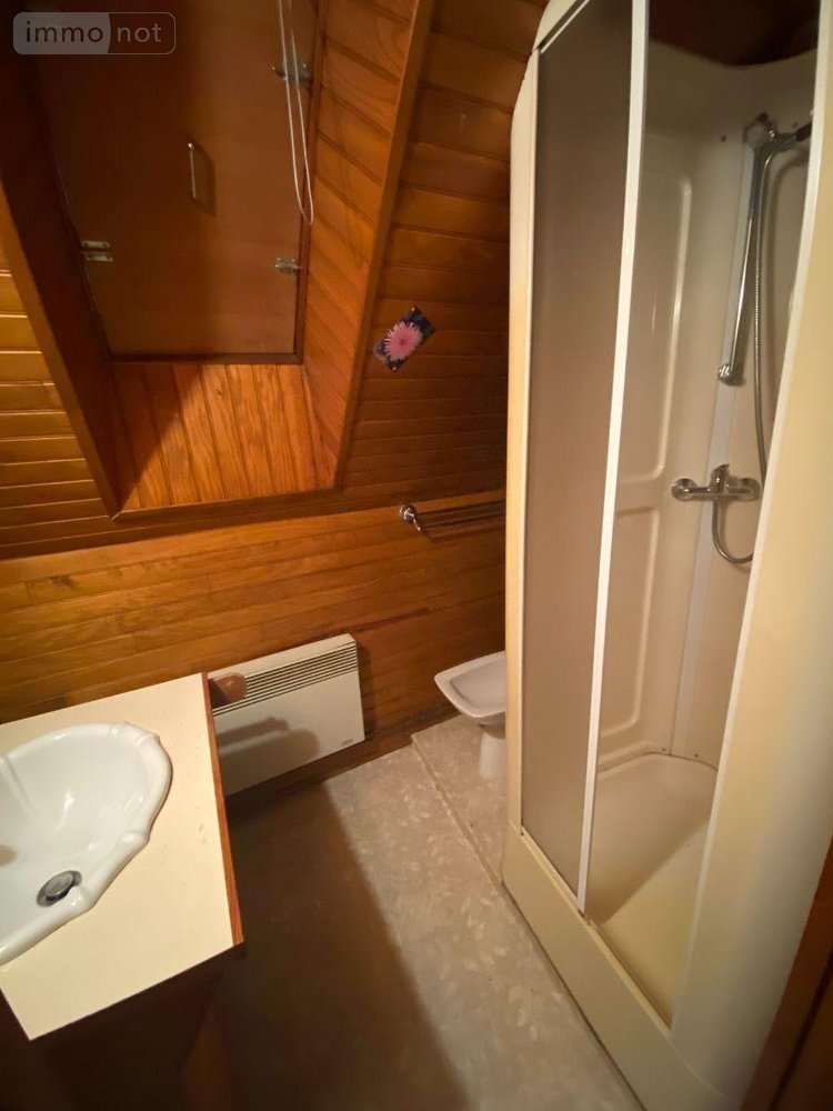 Maison a vendre Pleaux 15700 Cantal 70 m2  47700 euros