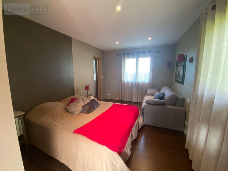 Maison a vendre Mauriac 15200 Cantal 192 m2 8 pièces 470800 euros