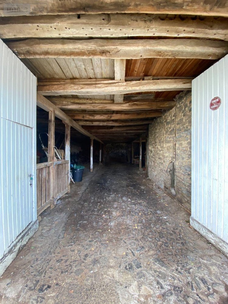 Maison a vendre Ally 15700 Cantal 150 m2  212000 euros