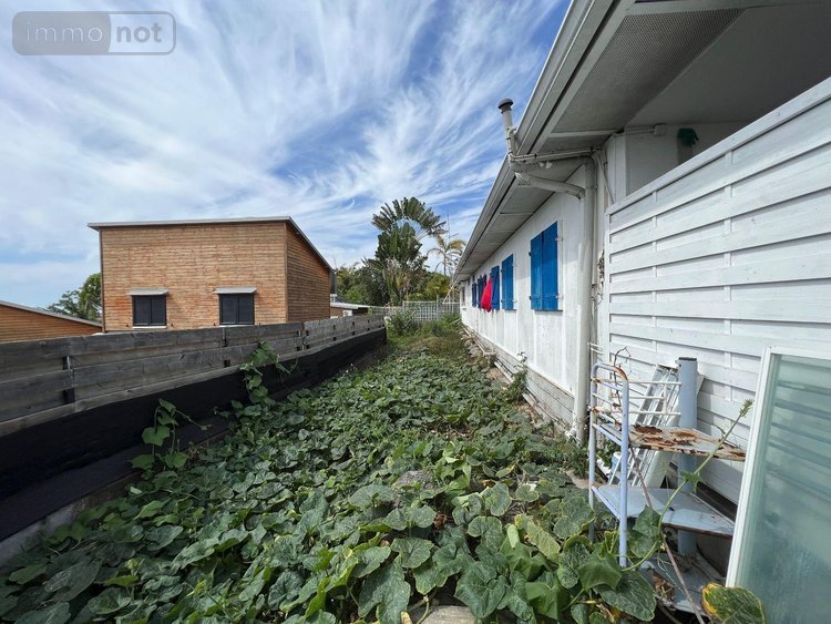 Immeuble a vendre Saint-Paul 97460 Réunion 371 m2  570500 euros