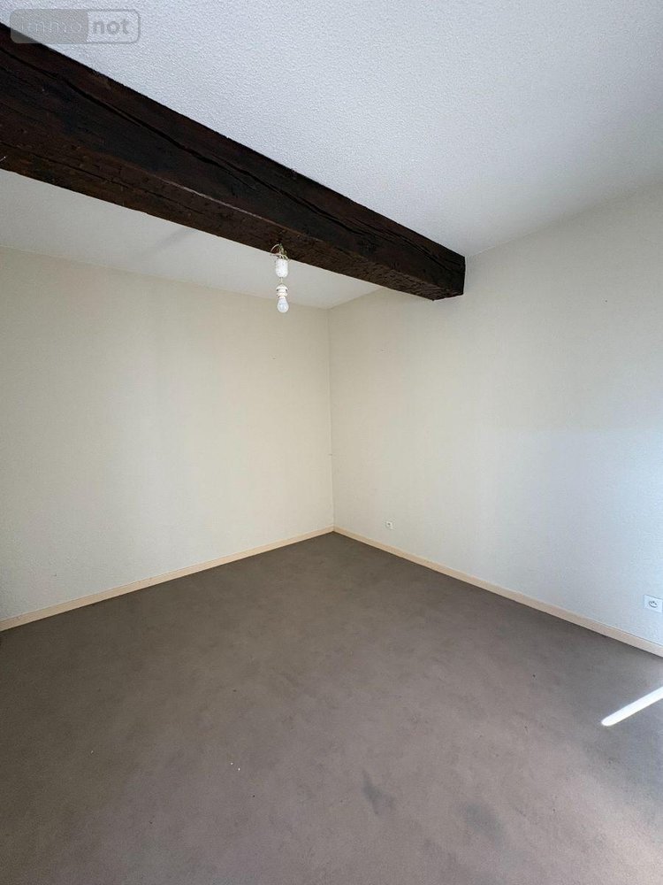 Immeuble a vendre Joinville 52300 Haute-Marne 200 m2  148100 euros