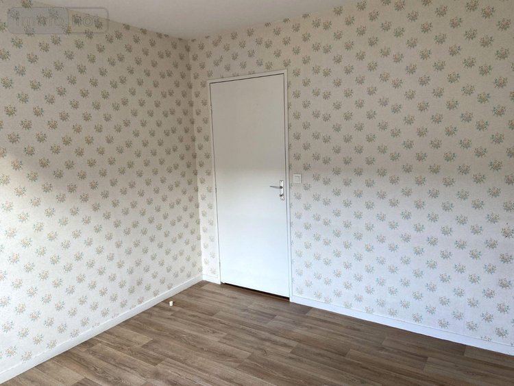 Location appartement Châteaudun 28200 Eure-et-Loir 64 m2 3 pièces 675 euros