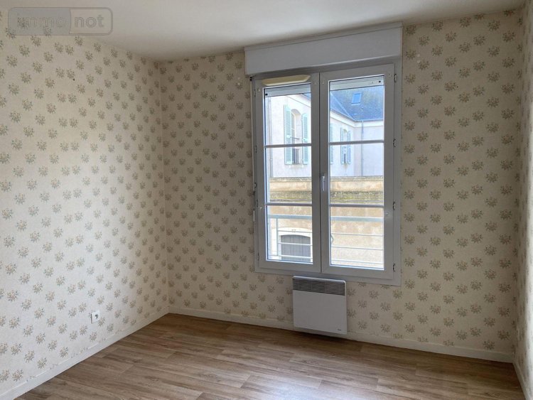 Location appartement Châteaudun 28200 Eure-et-Loir 64 m2 3 pièces 675 euros