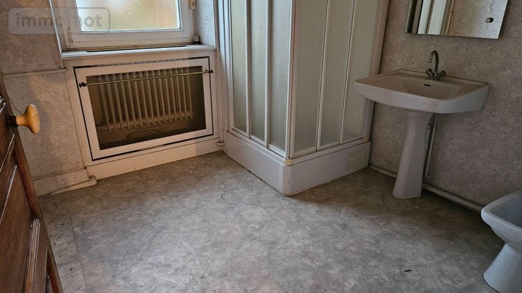 Maison a vendre Guécélard 72230 Sarthe 200 m2 6 pièces 173250 euros