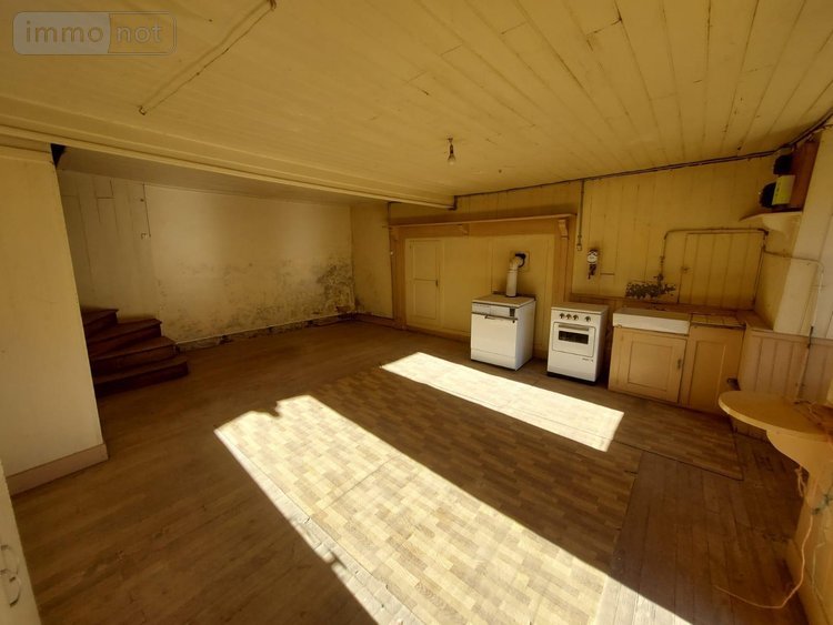 Maison a vendre Saint-Vincent-de-Salers 15380 Cantal  47700 euros