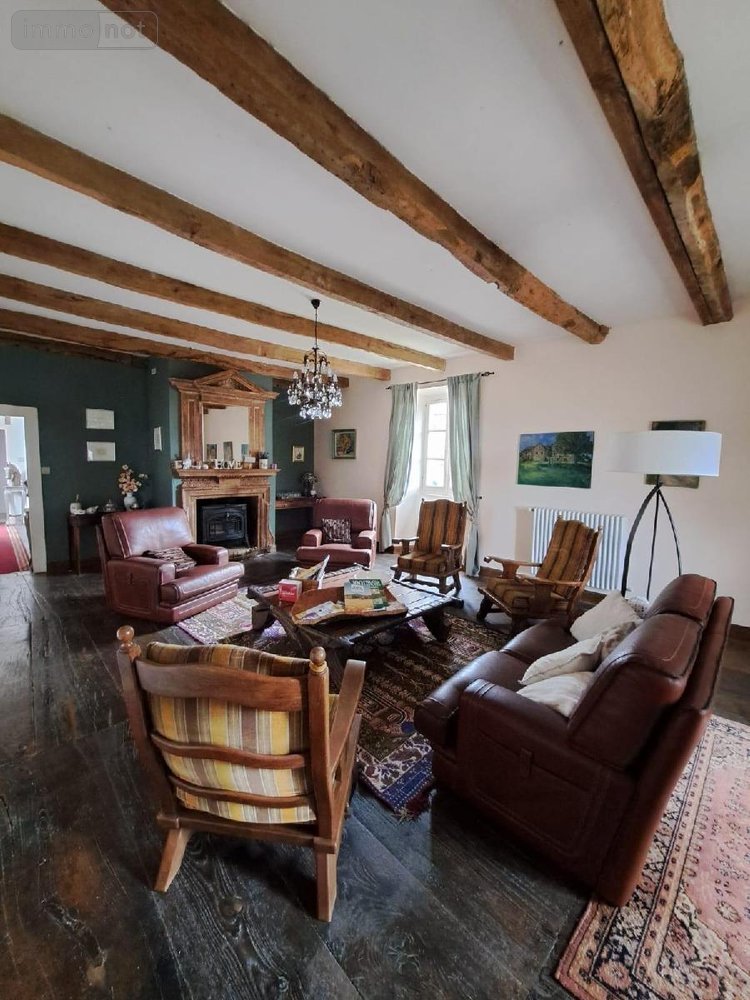 Maison a vendre La Salvetat-Peyralès 12440 Aveyron 370 m2 8 pièces 636000 euros