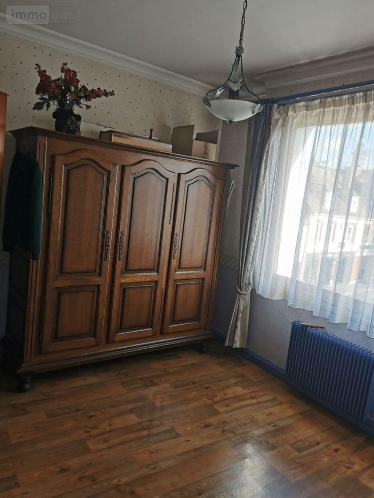 Fonds et murs commerciaux a vendre Saint-Pol-sur-Ternoise 62130 Pas-de-Calais 53 m2  146840 euros