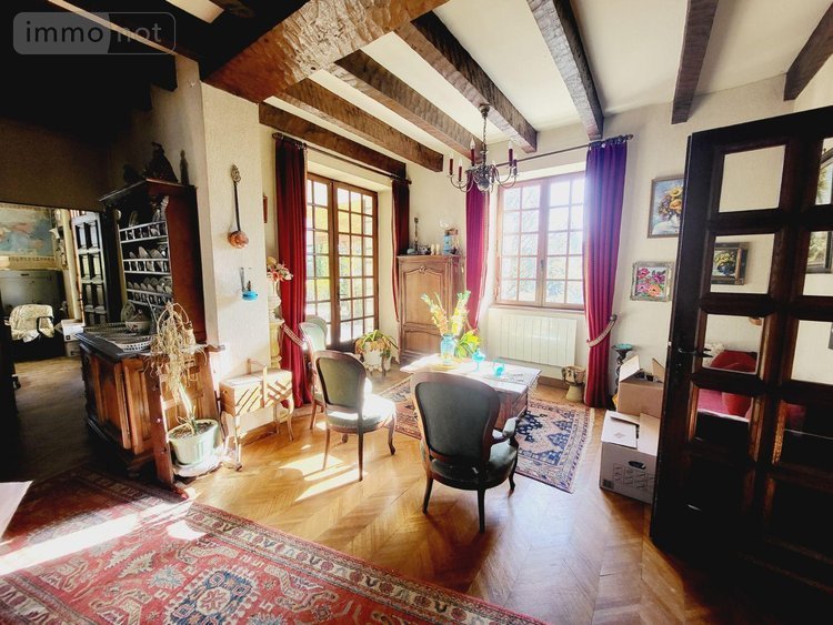 Maison a vendre Neuvic 19160 Corrèze 190 m2 9 pièces 213200 euros