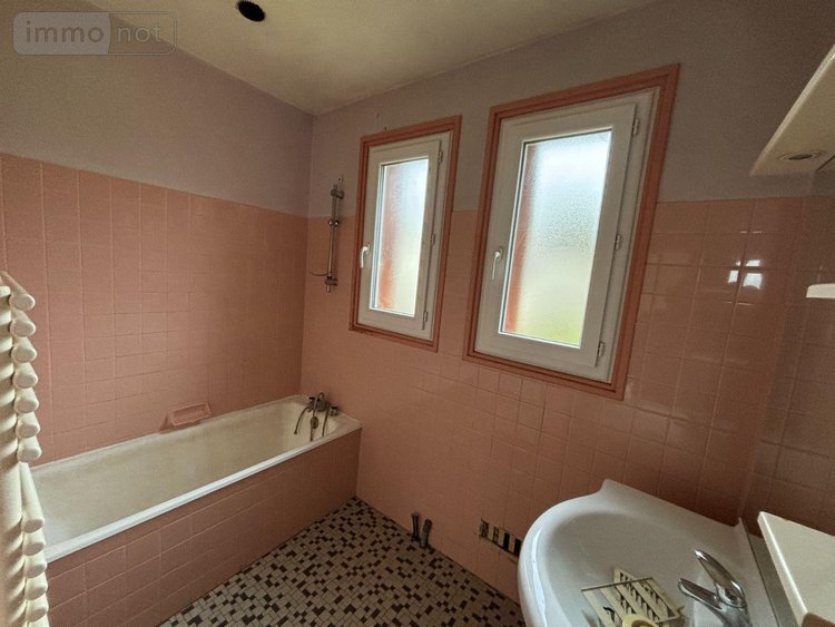 Maison a vendre Lacapelle-Marival 46120 Lot 80 m2 4 pièces 116300 euros