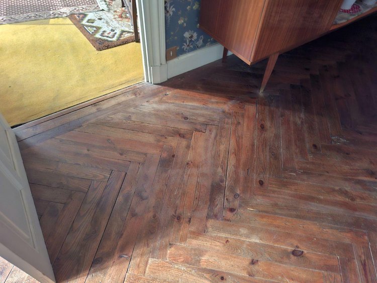 Maison a vendre Saint-Germain-l'Herm 63630 Puy-de-Dôme 131 m2 7 pièces 56000 euros