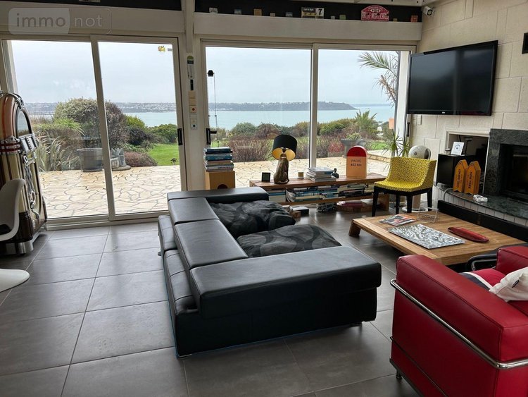 Maison a vendre Hillion 22120 Côtes-d'Armor 214 m2 8 pièces 1137000 euros