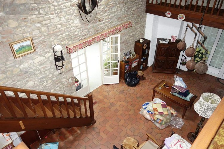 Maison a vendre La Roche-Vineuse 71960 Saône-et-Loire 200 m2 5 pièces 224000 euros
