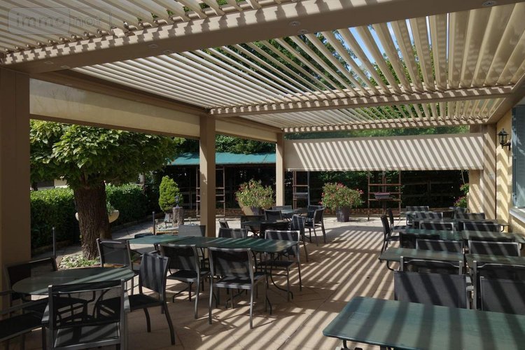 Fonds et murs commerciaux a vendre Mâcon 71000 Saône-et-Loire 838 m2  550000 euros