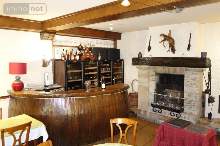 Fonds et murs commerciaux a vendre Mâcon 71000 Saône-et-Loire 838 m2  421500 euros