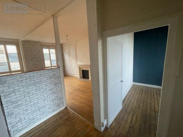 Fonds et murs commerciaux a vendre Le Grand-Lucé 72150 Sarthe 59 m2  101650 euros