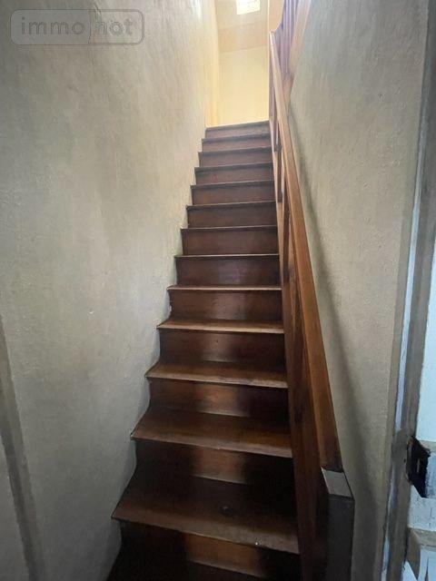 Immeuble a vendre Le Grand-Lucé 72150 Sarthe 129 m2  101650 euros