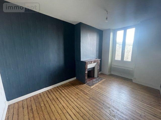 Immeuble a vendre Le Grand-Lucé 72150 Sarthe 129 m2  101650 euros