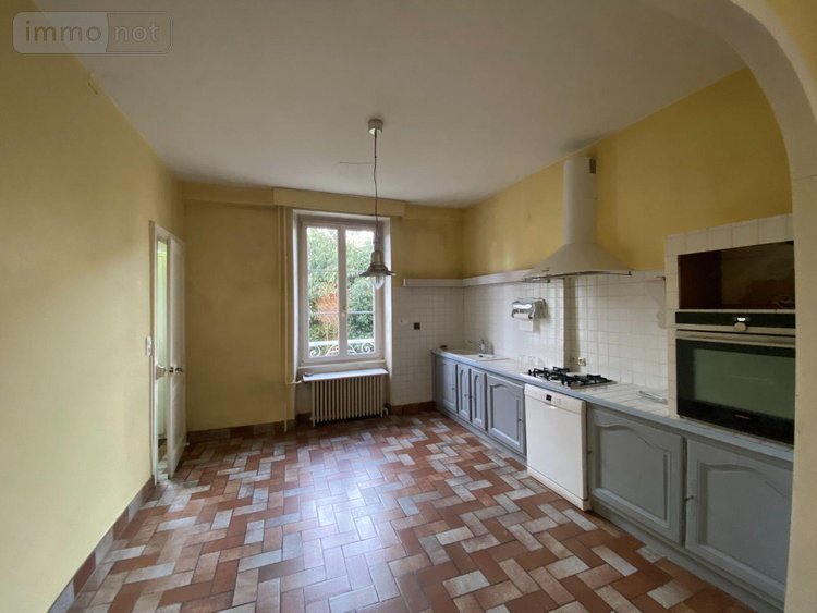 Maison a vendre Vesoul 70000 Haute-Saône 283 m2 10 pièces 220000 euros