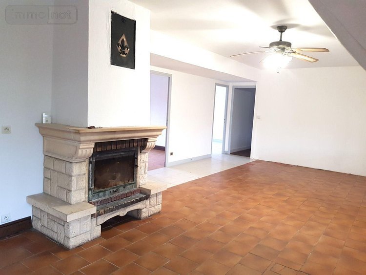 Maison a vendre Gièvres 41130 Loir-et-Cher 135 m2 5 pièces 105400 euros