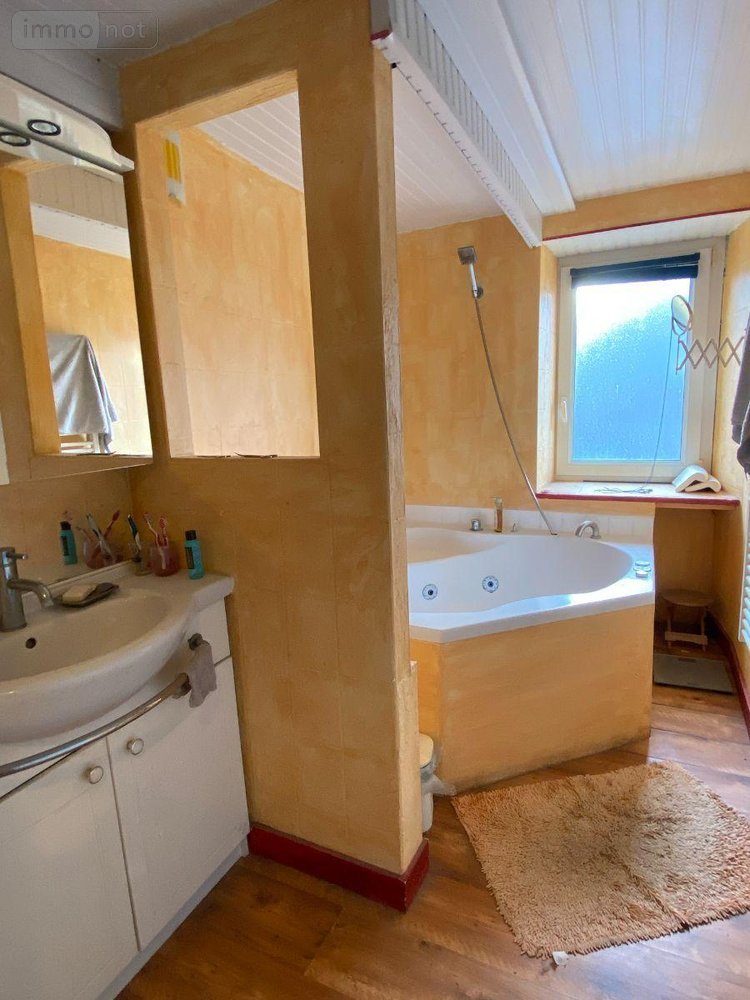 Maison a vendre Scaër 29390 Finistère 119 m2 6 pièces 95400 euros