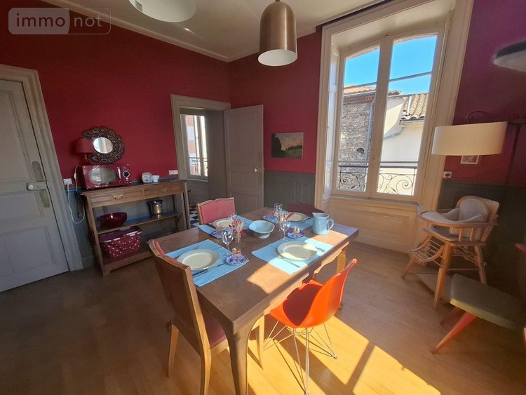 Maison a vendre Sauxillanges 63490 Puy-de-Dôme 247 m2 14 pièces 325500 euros