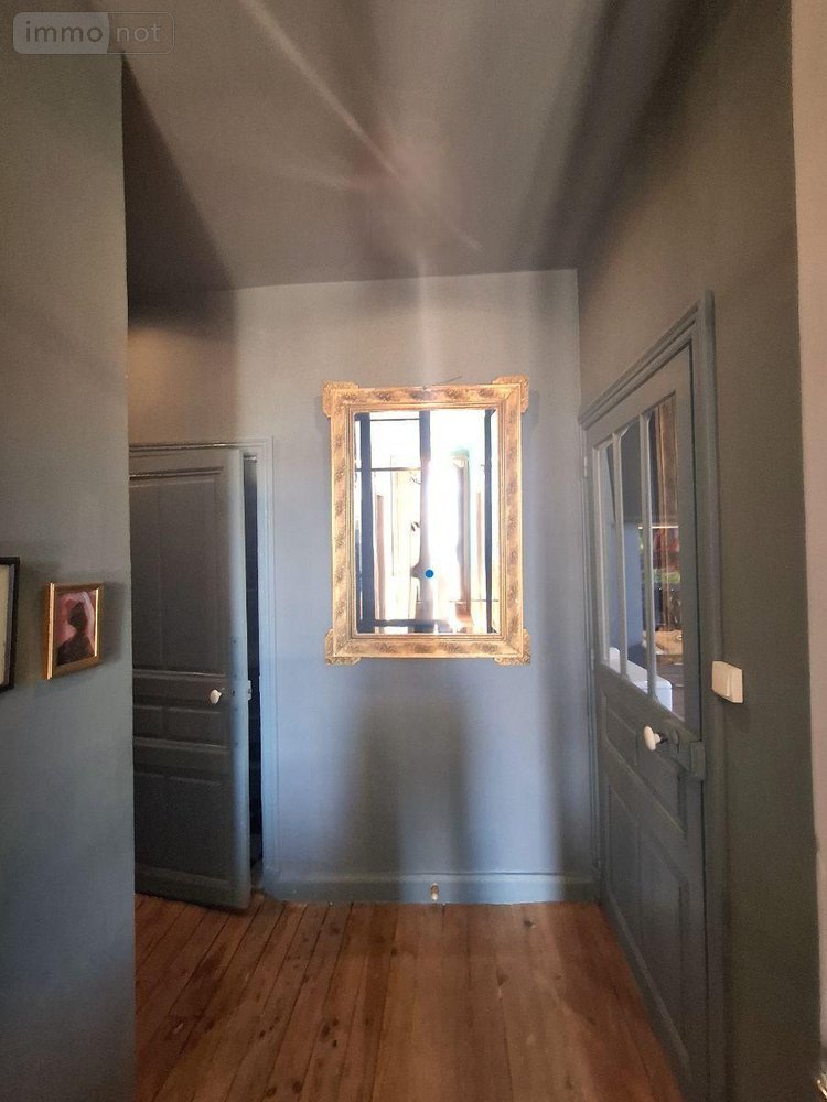 Maison a vendre Sauxillanges 63490 Puy-de-Dôme 247 m2 14 pièces 325500 euros