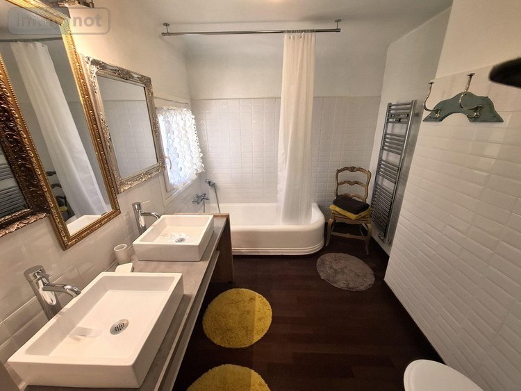 Maison a vendre Sauxillanges 63490 Puy-de-Dôme 247 m2 14 pièces 325500 euros