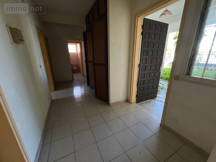 Maison a vendre Saint-Benoît 97470 Réunion 184 m2 7 pièces 254000 euros