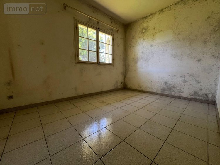 Maison a vendre Saint-Benoît 97470 Réunion 184 m2 7 pièces 254000 euros