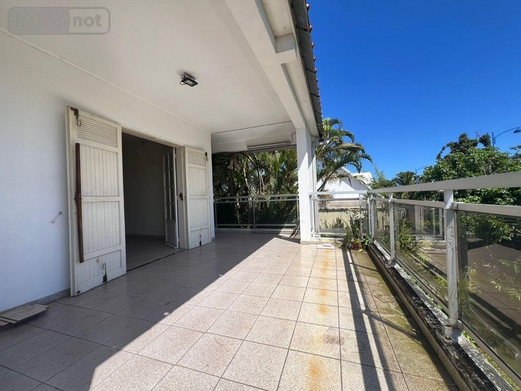 Maison a vendre Saint-Benoît 97470 Réunion 184 m2 7 pièces 254000 euros