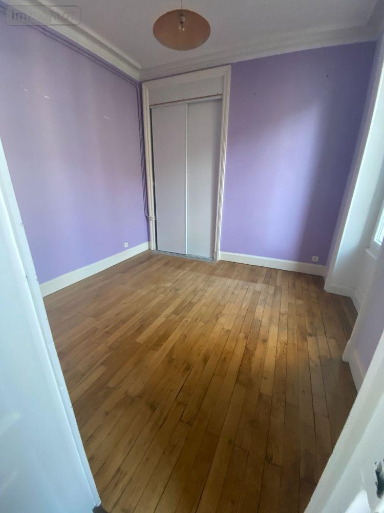 Appartement a vendre Mauriac 15200 Cantal 100 m2  53000 euros