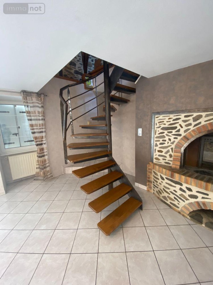 Maison a vendre Mauriac 15200 Cantal 90 m2  212000 euros