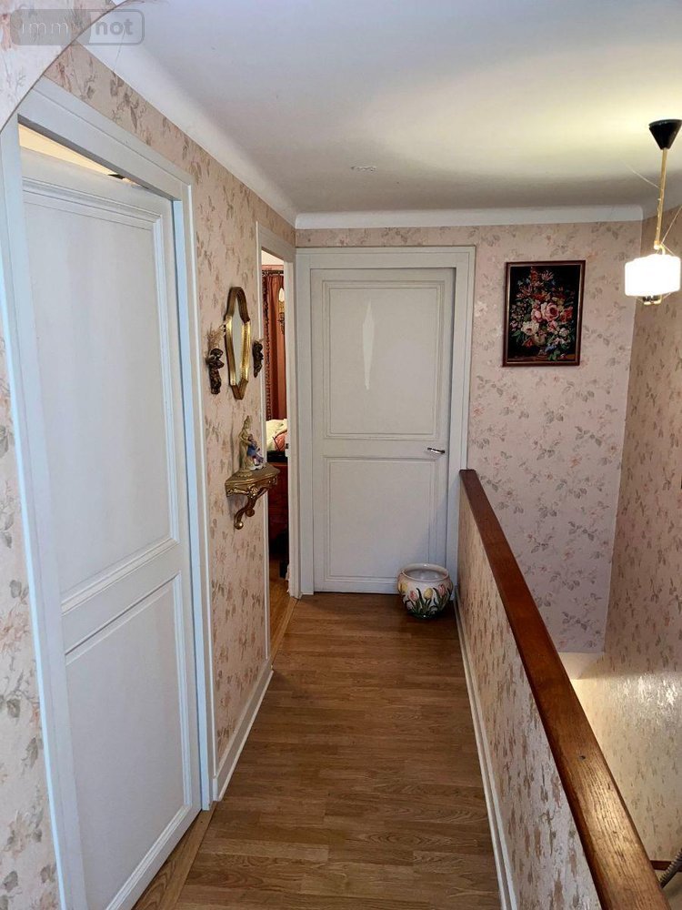 Immeuble a vendre Avallon 89200 Yonne 151 m2  159000 euros