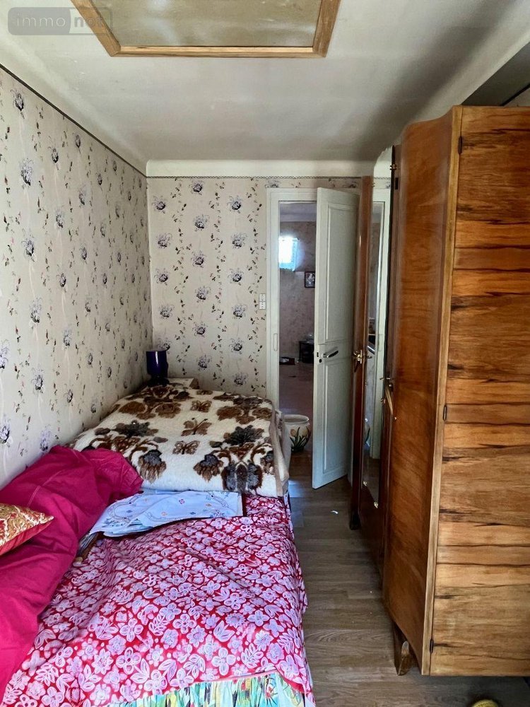 Immeuble a vendre Avallon 89200 Yonne 151 m2  159000 euros