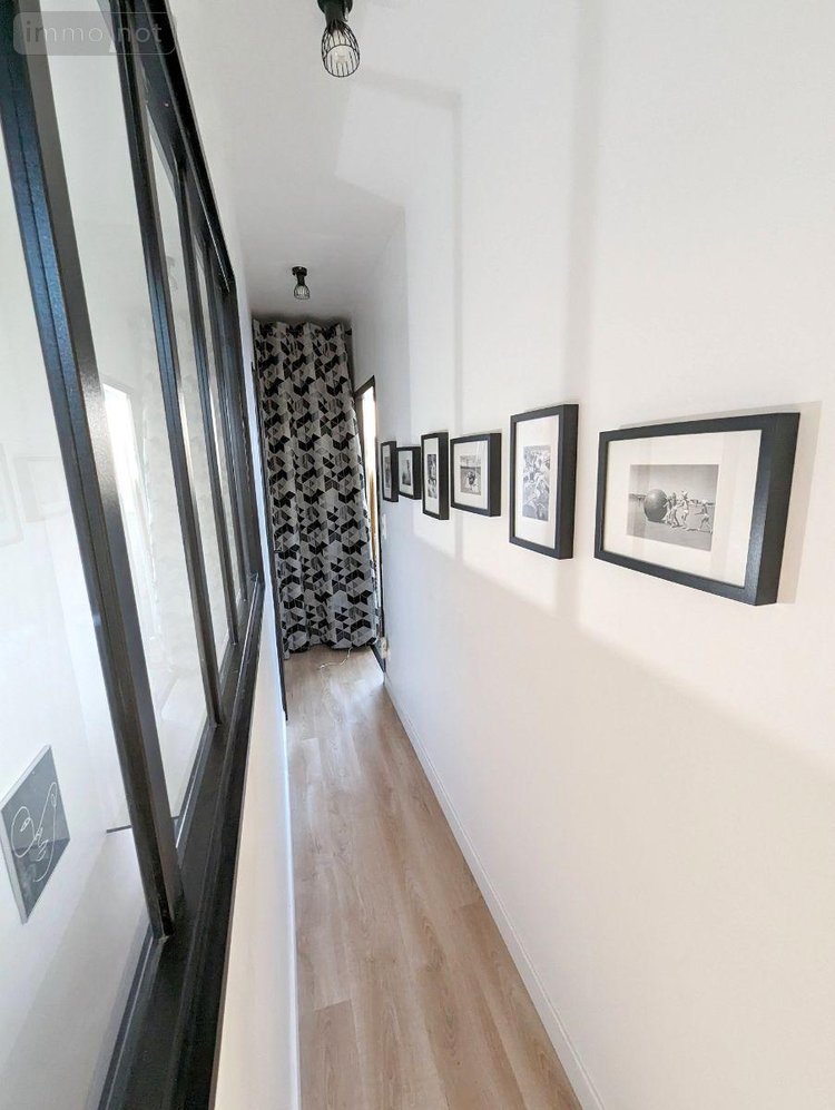Location appartement Caen 14000 Calvados 49 m2  1108 euros