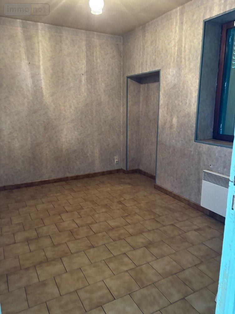 Maison a vendre Bessais-le-Fromental 18210 Cher 131 m2 5 pièces 79500 euros