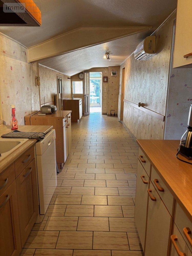 Maison a vendre Bessais-le-Fromental 18210 Cher 131 m2 5 pièces 79500 euros