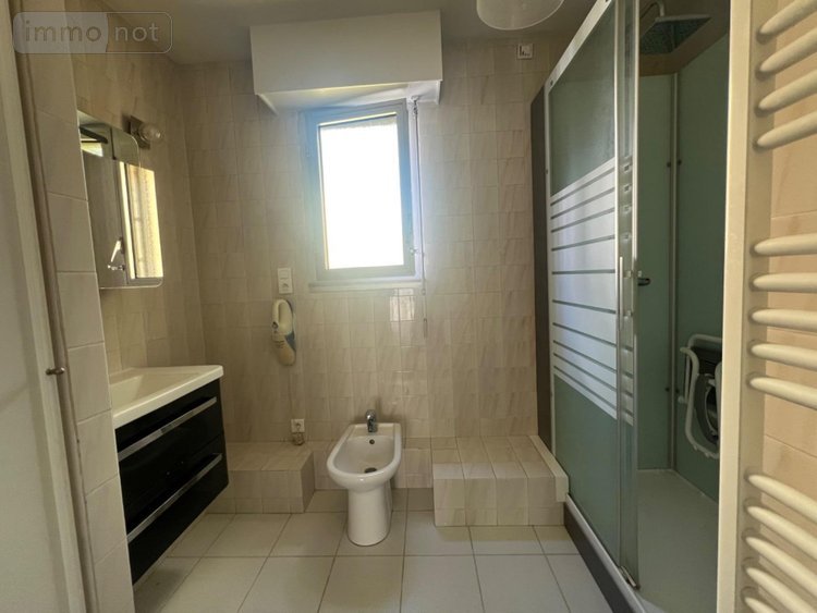 Location appartement La Baule-Escoublac 44500 Loire-Atlantique 65 m2 3 pièces 2000 euros