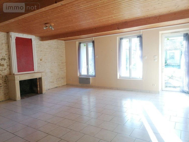 Maison a vendre Marans 17230 Charente-Maritime 150 m2 8 pièces 270400 euros